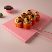 Фьюжн с лососем в Rollwell