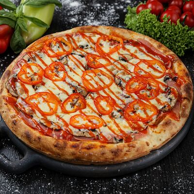 Пицца Диабло 30 см в Loca Pizza по цене 930 ₽