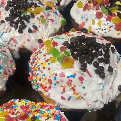 Кулич изюм-шоколад в Хлебное место по цене 500 ₽