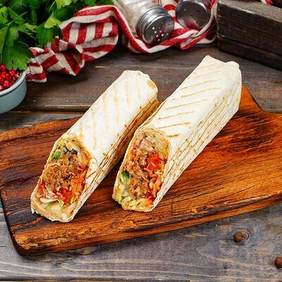 Классическая шаурма в Шаурма по цене 279 ₽