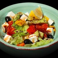 Салат Греческий в Пусан