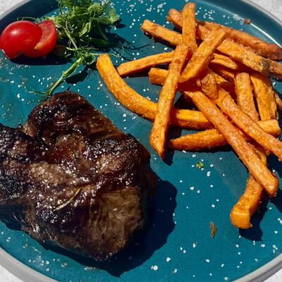 Фермерский стейк в Яем по цене 1452 ₽