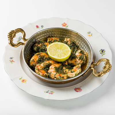 Креветки жаренные под соусом чими-чури в Шале Берёзка по цене 1600 ₽