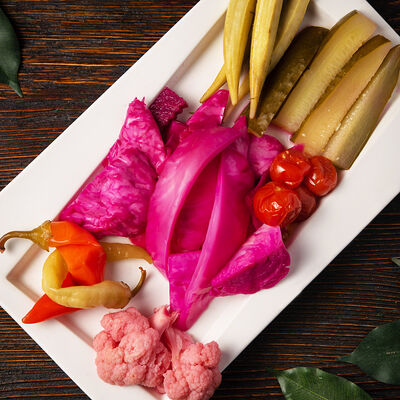 Соленья по-домашнему в Хинкальная Сациви по цене 690 ₽