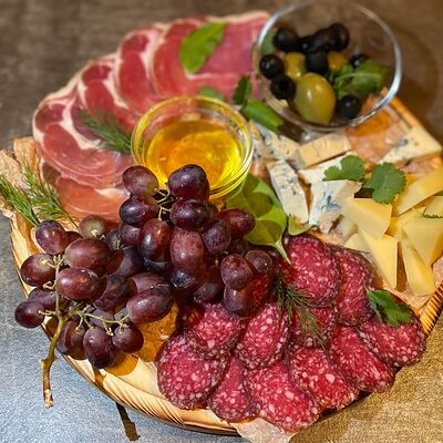 Винный сет в Дуэты по цене 1700 ₽