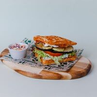 Жареные овощи и сливочный сыр в Сидрерия