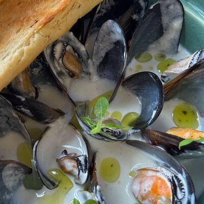 Голубые мидии дорблю в Траттория моне по цене 840 ₽