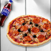 Пицца Перчини и Evervess Кола в Перчини