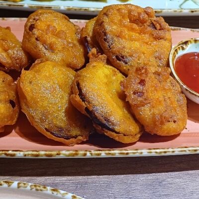 Onion pakora/ пакора из лука в Бхарат по цене 389 ₽