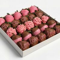 Коробка клубники в шоколаде Это Любовь L в Клубника в шоколаде VeryBerryLab