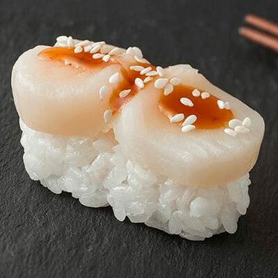 Суши с Гребешком в Sёmga по цене 194 ₽