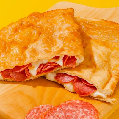 Чебурек Пеперонив Чебурекми по цене 340 ₽