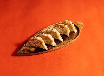 Гедза с креветкми 3 шт в Ramen 77 по цене 1900 ₸