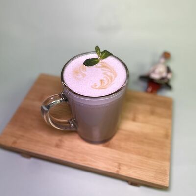 Латте Черника - 0,3 л в Dolce goose по цене 530 ₽