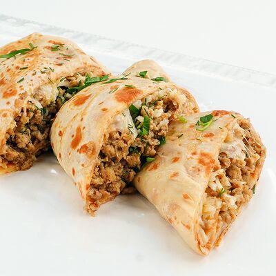 Блин с Мраморной говядиной и пармезаном в Хорошая компания Экспресс по цене 425 ₽