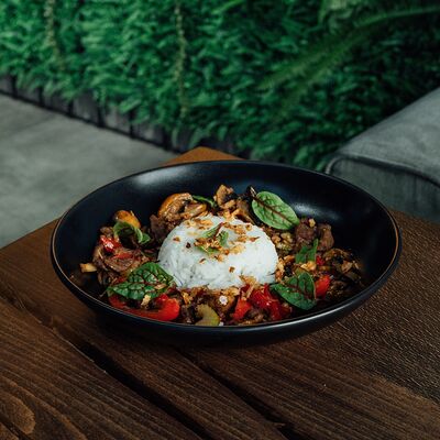 Говядина по-тайски в Антар по цене 960 ₽