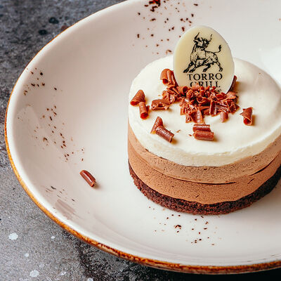 Торт Три Шоколада в Torro Grill по цене 850 ₽