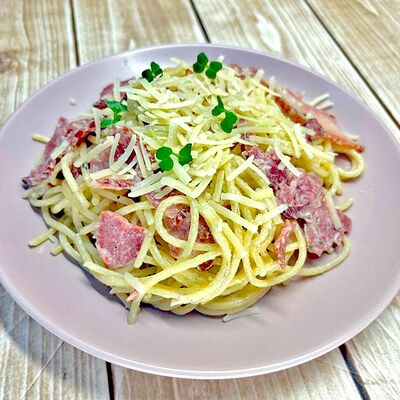 Паста Беконио в ПиЦЦунда Море начинки по цене 400 ₽