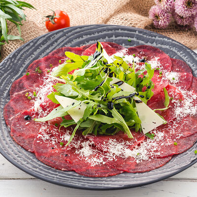 Карпаччо из говядины в MANANA по цене 650