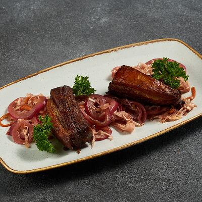 Свиные ребра с пряной квашеной капустой в Колхида Palace по цене 770