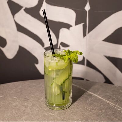 Лимонад Огурец-лайм в Scrooge по цене 320 ₽