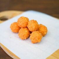 Сырные шарики в Хачапури & Кофе