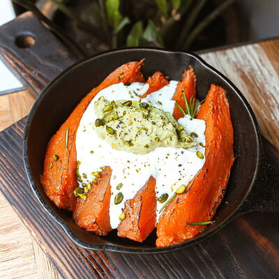 Батат с муссом из авокадо в Сыроварня по цене 430