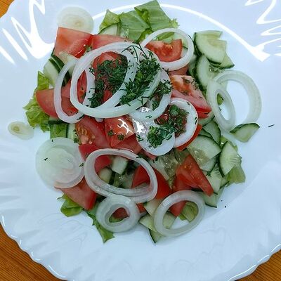 Овощной салат в Каприз по цене 289 ₽