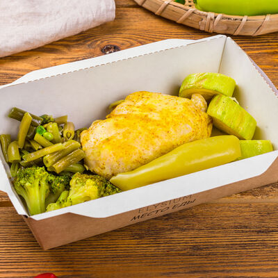 Куриная грудка с овощами на пару в Место Еды по цене 279 ₽
