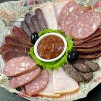 Мясная тарелка в Эдем