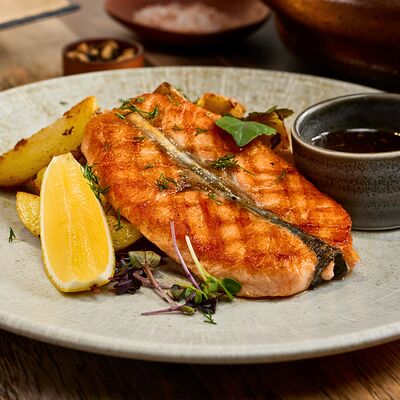 Стейк из лосося в Честертон по цене 1250 ₽