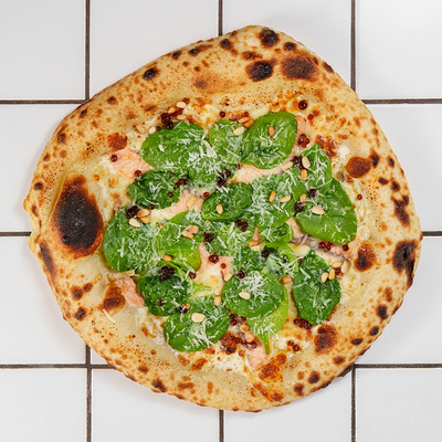 Сливочный лосось 29 см в Padre pizzeria bar по цене 1030 ₽