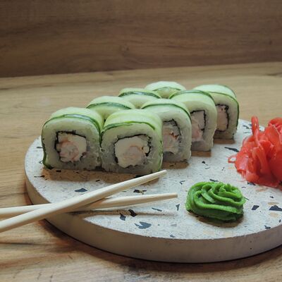 Филадельфия с огурцом в Панда Ok по цене 420 ₽