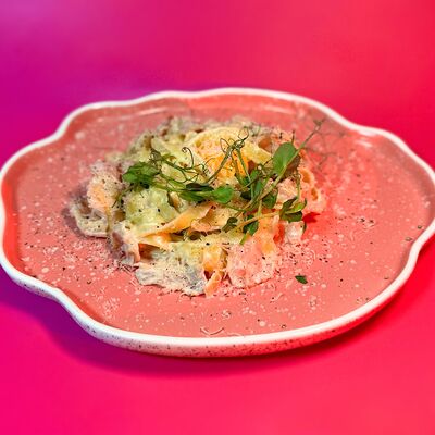 Фетучини Карбонара в ROOF по цене 570 ₽