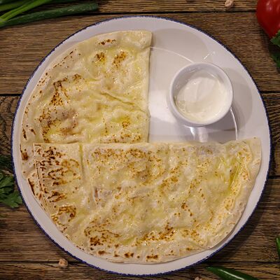 Кутабы с сыром в Мзиани по цене 340 ₽