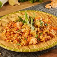 Ми сао с кревеками в Нан кафе - Вьетнамская Кухня