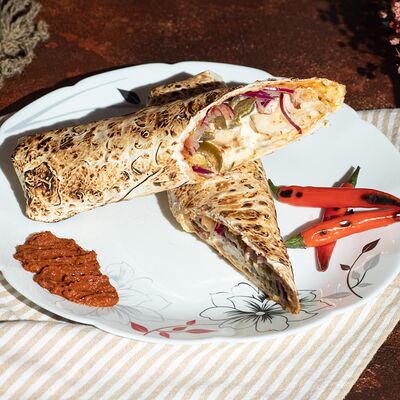 Шаурма Динамит в Cous cous по цене 365 ₽