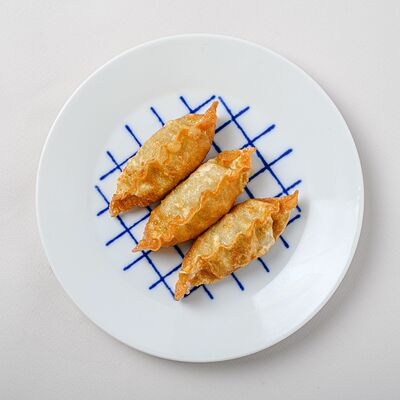 Дамплинги со свининой в NYUSURI корейская кухня по цене 250 ₽