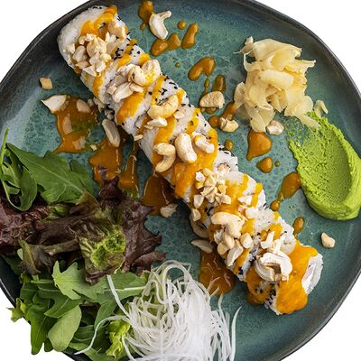 Ролл с креветками и кешью в Cheese Knock по цене 700 ₽