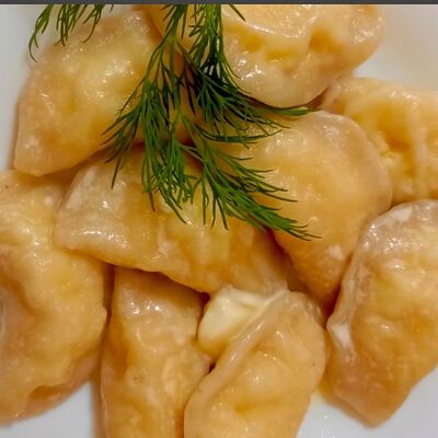 Соленые вареники с творогом в Вкусно еда по цене 349 ₽
