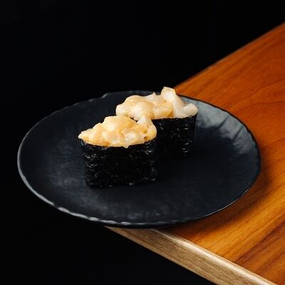 Гункан Гребешок (2 шт) в Buba Sushi по цене 960 ₽