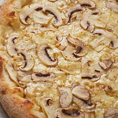 Грибнаяв Xpizza по цене 389 ₽