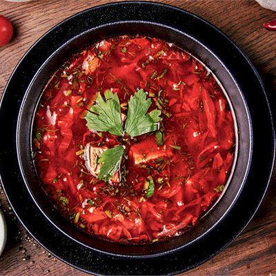 Борщ с телятиной в Гриль Мания по цене 335 ₽