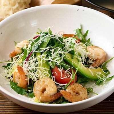 Руккола с креветками в Линдерхоф по цене 1295 ₽