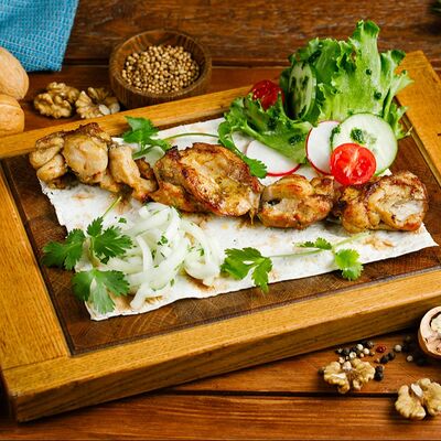 Шашлык из курицы в Мама, я дома по цене 590 ₽