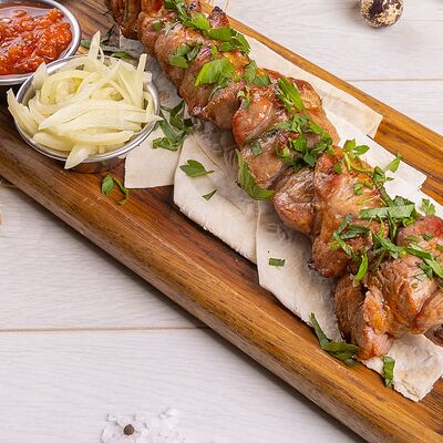 Шашлык из филе куриного бедра в Самер Джем по цене 902 ₽