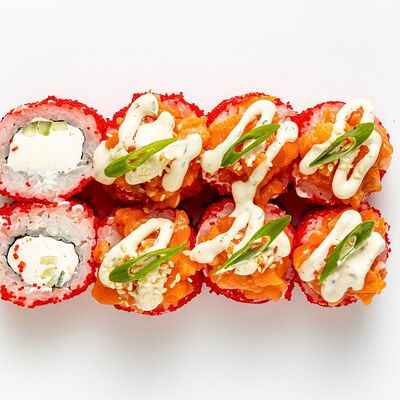 Ролл Монреаль в Wasabi по цене 657 ₽