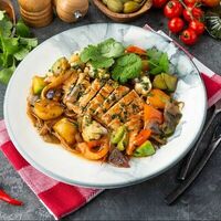 Индейка с овощами в Delmario
