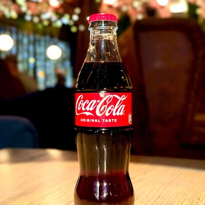 Coca-Cola Originalв Sorry mama по цене 230 ₽