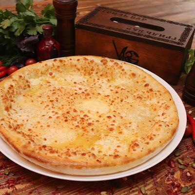 Пицца Четыре сыра в Vagr по цене 550 ₽